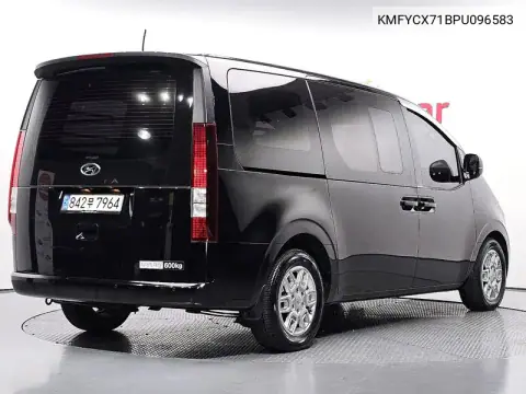 Staria Cargo 5-Seater Modern VIN KMFYCX71BPU096583 фото 2