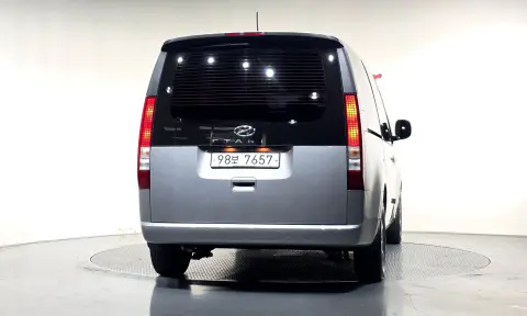 Staria L3.5 Cargo 3-Seater Modern VIN KMFYDX73BPU138976 фото 3