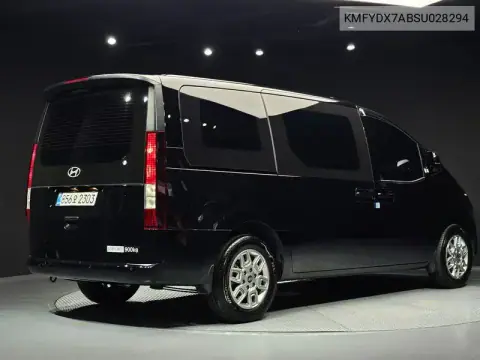 Staria Hev 1.6 Cargo 3-Seater Modern VIN KMFYDX7ABSU028294 фото 2
