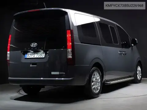 Staria L3.5 Cargo 5-Seater Modern VIN KMFYCX73BSU226968 фото 2
