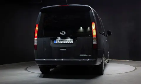 Staria L3.5 Cargo 5-Seater Modern VIN KMFYCX73BSU226968 фото 4