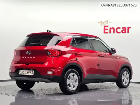 KMHRA813ELU071575 — 2020 Hyundai Venue, фото до ремонта