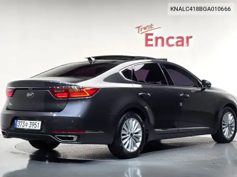 All New K7 3.0 Lpi Luxury (Rental Car) VIN KNALC418BGA010666 фото 2