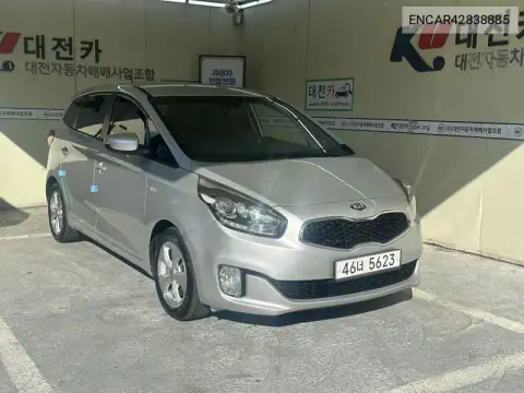 ENCAR42838885 — 2015 Kia Carens, фото до ремонта