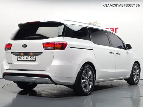 KNAMC81ABFS037136 — 2014 Kia Carnival, фото до ремонта