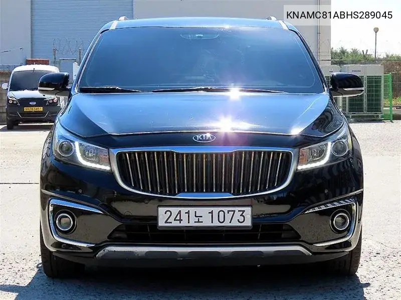 All New Carnival 9-Seater Prestige VIN KNAMC81ABHS289045 фото 1