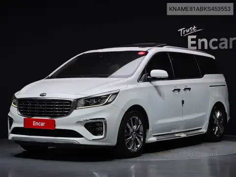 KNAME81ABKS453553 — 2018 Kia Carnival, фото до ремонта
