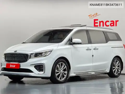 KNAME811BKS473611 — 2018 Kia Carnival, фото до ремонта