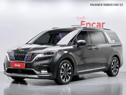 KNANE81BBMS108132 — 2021 Kia Carnival, фото до ремонта