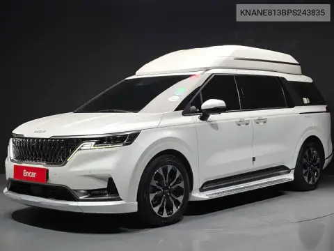 KNANE813BPS243835 — 2022 Kia Carnival, фото до ремонта