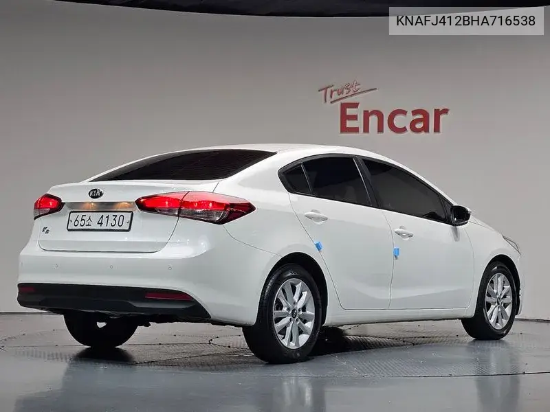 The New K3 Deluxe VIN KNAFJ412BHA716538 фото 1