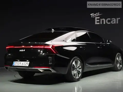KNAM241BBNA029020 — 2022 Kia K8, фото до ремонта