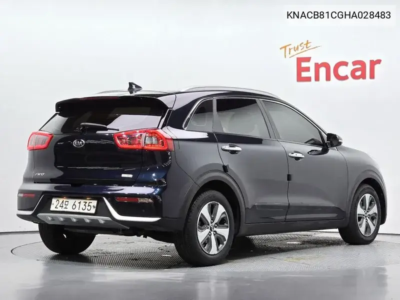 Niro Prestige VIN KNACB81CGHA028483 фото 1