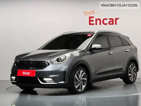 KNACB81CGJA123206 — 2017 Kia NIRO, фото до ремонта
