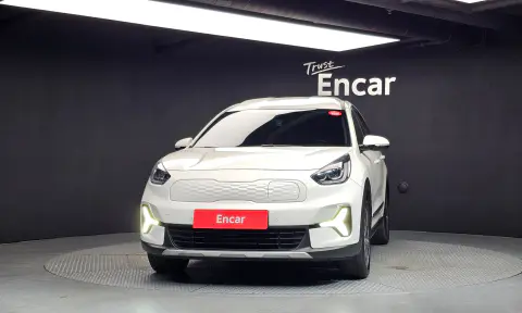 Niro Plus Air VIN KNAA181GFPT001243 фото 3