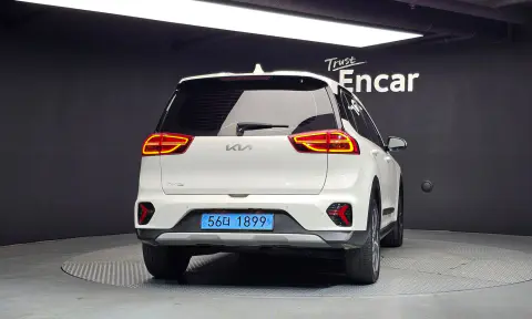 Niro Plus Air VIN KNAA181GFPT001243 фото 4