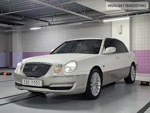 KNALG417BAS201942 — 2010 Kia Opirus, фото до ремонта