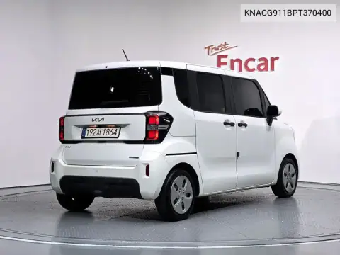 The New Kia Ray-Ban 2-Seater Prestige VIN KNACG911BPT370400 фото 2