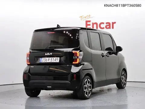 The New Kia Ray Signature VIN KNACH811BPT360580 фото 2