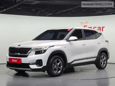 KNAEN815GNK237209 — 2021 Kia Seltos, фото до ремонта