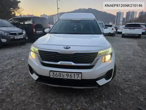 KNAEP812GNK210146 — 2021 Kia Seltos, фото до ремонта