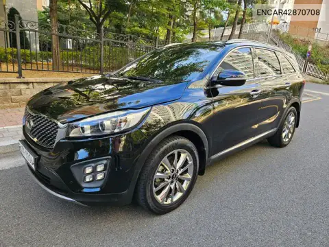 ENCAR42870708 — 2016 Kia Sorento, фото до ремонта