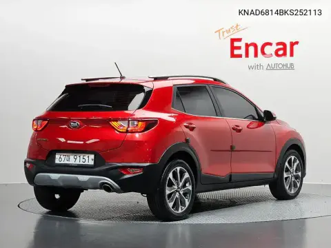 KNAD6814BKS252113 — 2018 Kia Stonic, фото до ремонта
