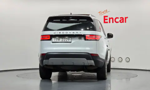 Discovery 5 3.0 Td6 Hse VIN SALRA2BK8HA039495 фото 4