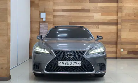 Ls500 5Th Generation 3.5 Luxury Awd VIN JTHG5LGF0N5010094 фото 3