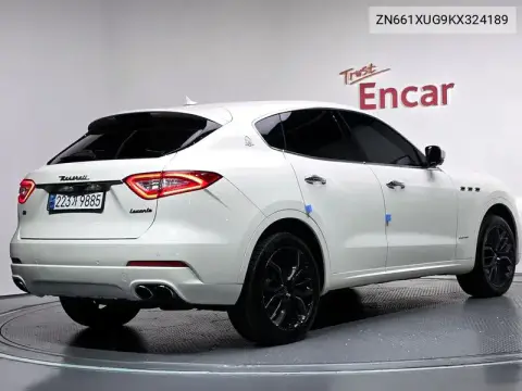 Levante 3.0 Awd Granlusso VIN ZN661XUG9KX324189 фото 2