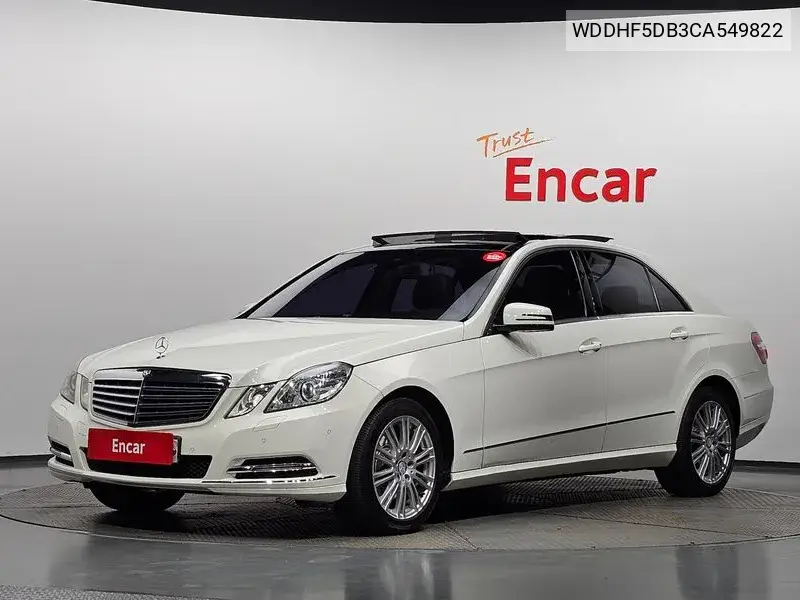 E-Class W212 E300 Elegance VIN WDDHF5DB3CA549822 фото 1