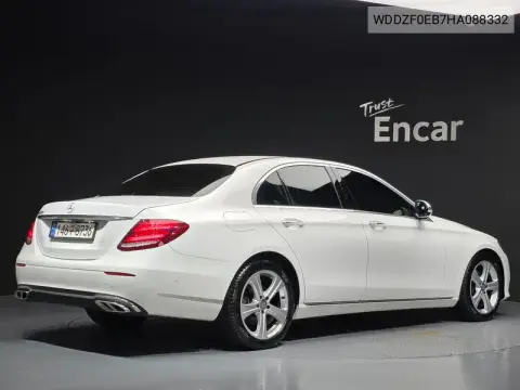 E-Class W213 E220D Avantgarde VIN WDDZF0EB7HA088332 фото 2
