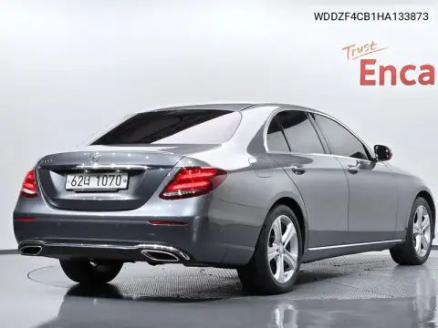 E-Class W213 E200 Avantgarde VIN WDDZF4CB1HA133873 фото 2