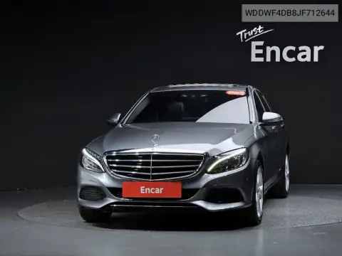 C-Class W205 C200 4Matic Exclusive VIN WDDWF4DB8JF712644 фото 2
