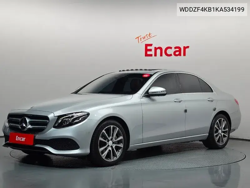E-Class W213 E300 4Matic Avantgarde VIN WDDZF4KB1KA534199 фото 1