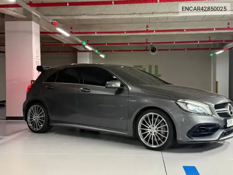ENCAR42850025 — 2018 Mercedes, фото до ремонта