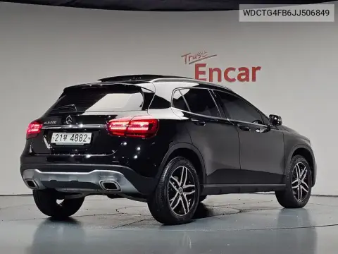 WDCTG4FB6JJ506849 — 2018 Mercedes, фото до ремонта