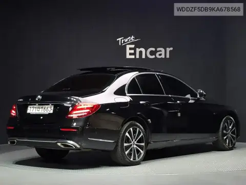 E-Class W213 E300E Exclusive VIN WDDZF5DB9KA678568 фото 2