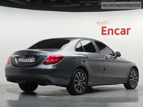 C-Class W205 C200 VIN WDDWF8AB2KR509308 фото 2