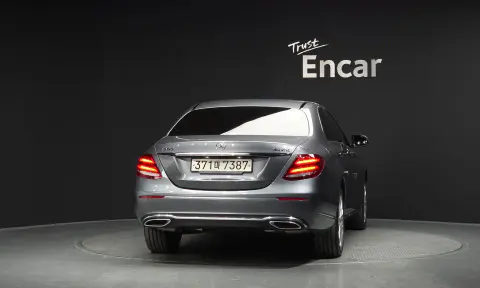 E-Class W213 E300 4Matic Exclusive VIN W1KZF4KBXLA842764 фото 4