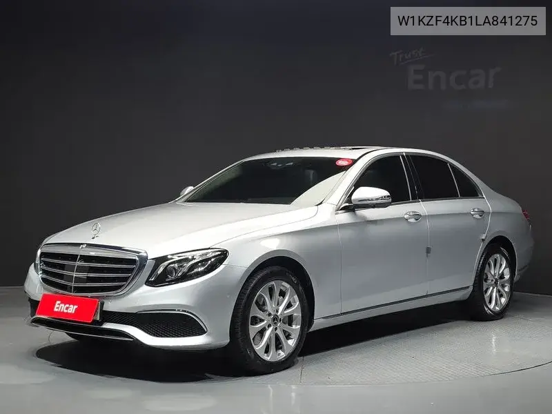 E-Class W213 E300 4Matic Exclusive VIN W1KZF4KB1LA841275 фото 1