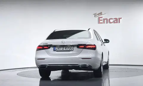 E-Class W213 E250 Exclusive VIN W1KZF4FB1NB081856 фото 3
