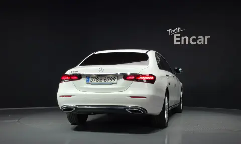 E-Class W213 E250 Exclusive VIN W1KZF4FB5PB180540 фото 4