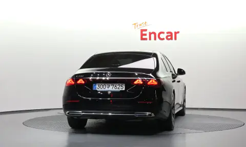 E-Class W214 E200 Avantgarde VIN W1KLF5AB3SA180943 фото 4