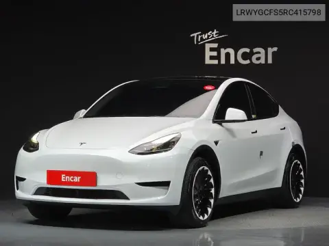 LRWYGCFS5RC415798 — 2024 Tesla Model Y, фото до ремонта