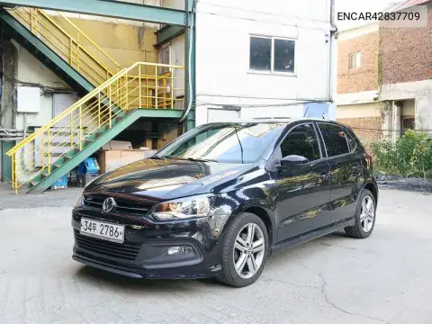 ENCAR42837709 — 2013 Volkswagen Polo, фото до ремонта