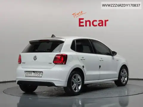 Polo 1.6 Tdi R-Line 5Th Generation VIN WVWZZZ6RZDY170837 фото 2