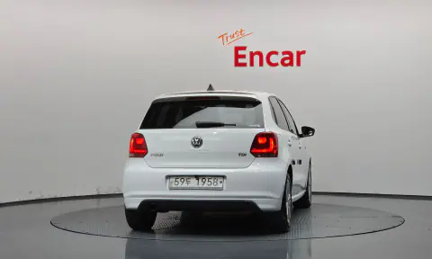 Polo 1.6 Tdi R-Line 5Th Generation VIN WVWZZZ6RZDY170837 фото 4