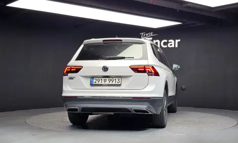 Tiguan Allspace 2.0 Tdi Prestige VIN WVGZZZ5NZLM176719 фото 4