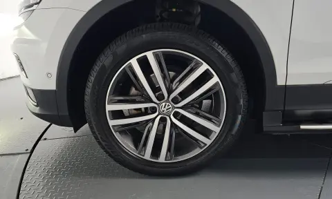 Tiguan Allspace 2.0 Tdi Prestige VIN WVGZZZ5NZLM172091 фото 4